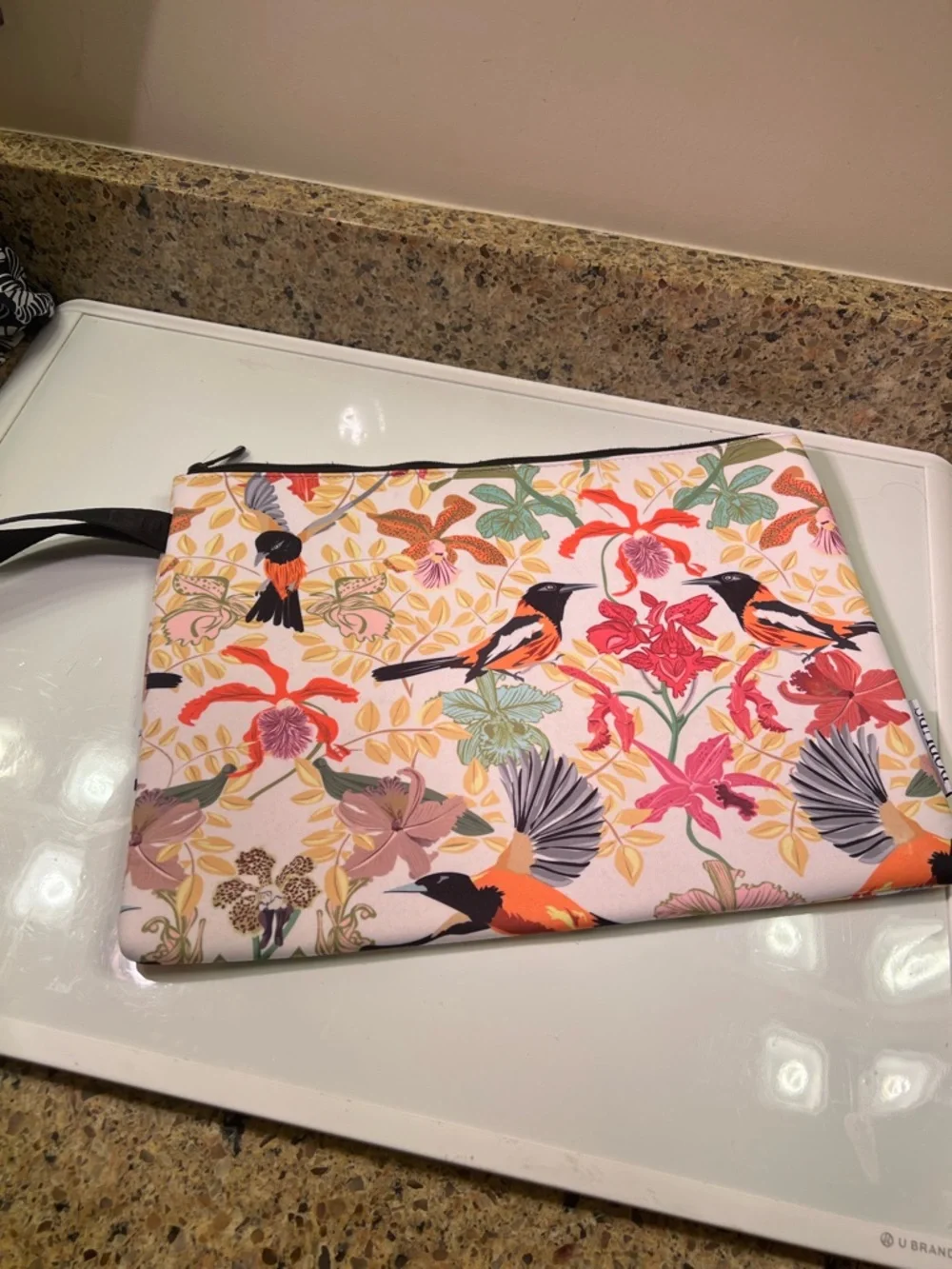 Popups Floral Computer Sleeve Bag Carrier Neoprene 11”x15” Zips Close